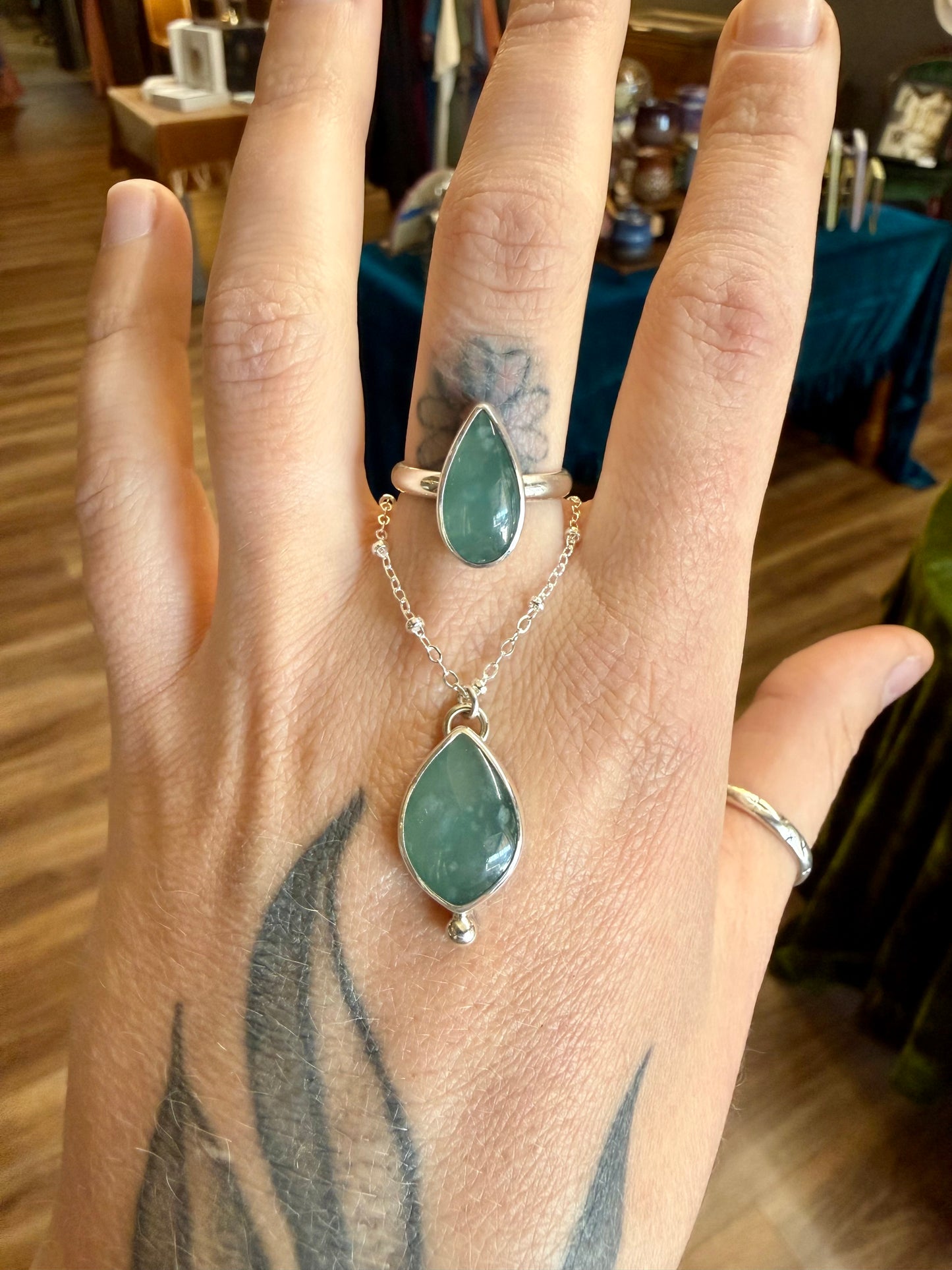 GUATEMALAN JADE PENDANT